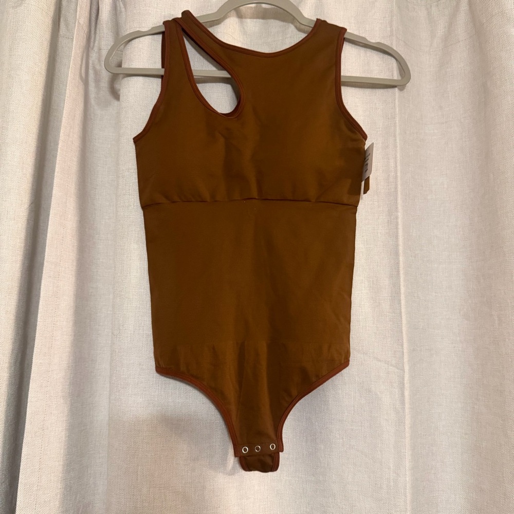 NWT Shapellx Cut Out Shapewear Bodysuit